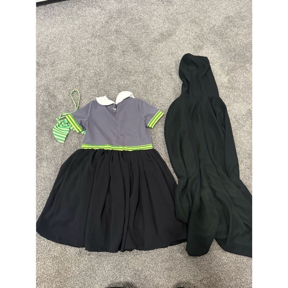 Taylor Joelle Harry Potter Slytherin House Cape Set Sz 6 - Picture 4 of 7